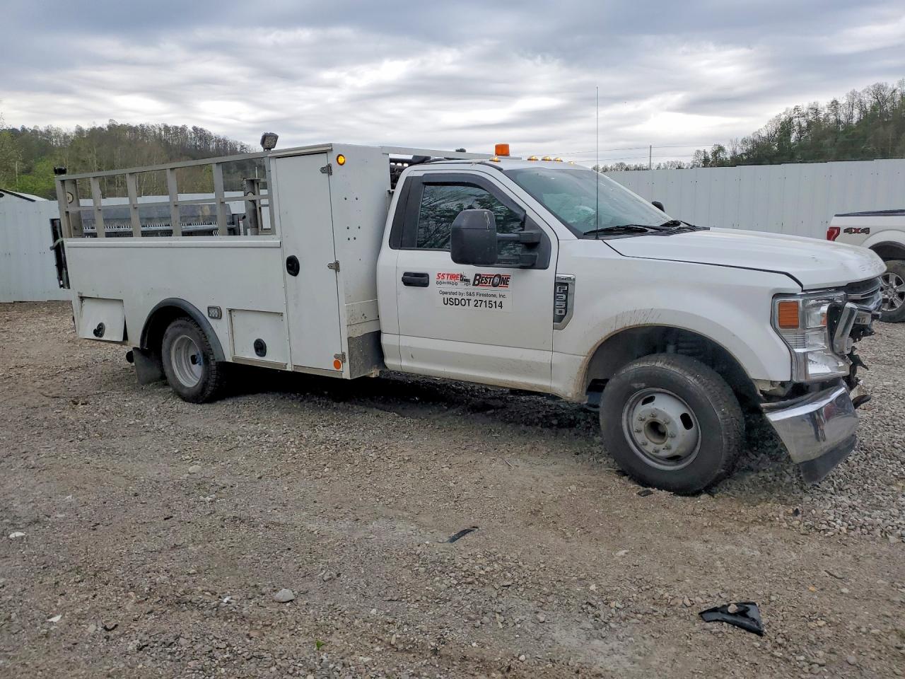 2021 Ford F350 VIN 1FDRF3G66MEC55208 photo 4