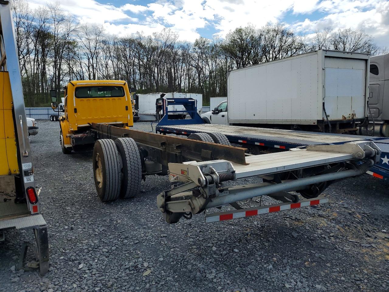 2022 FREIGHTLINER All other VIN 3ALACWFC7NDMV6225 photo 3