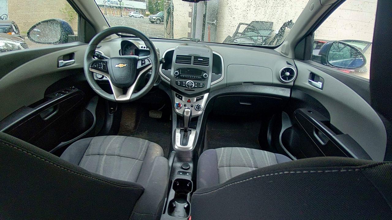 2013 Chevrolet SONIC VIN 1G1JC5SG6D4194222 photo 9