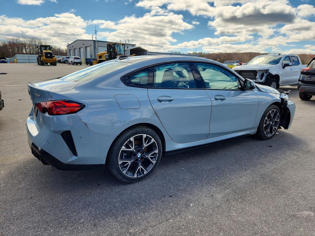 2025 BMW 2 series VIN WBA23GG01S7T61338 photo 3