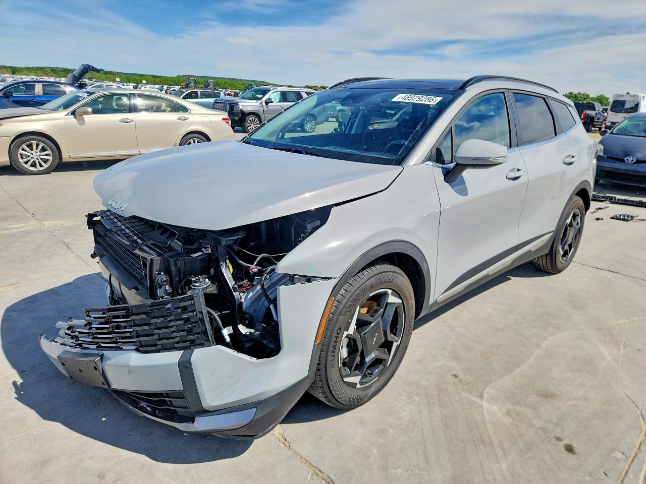 2026 Kia Sportage VIN 5XYK33DF2TG366671 photo 1