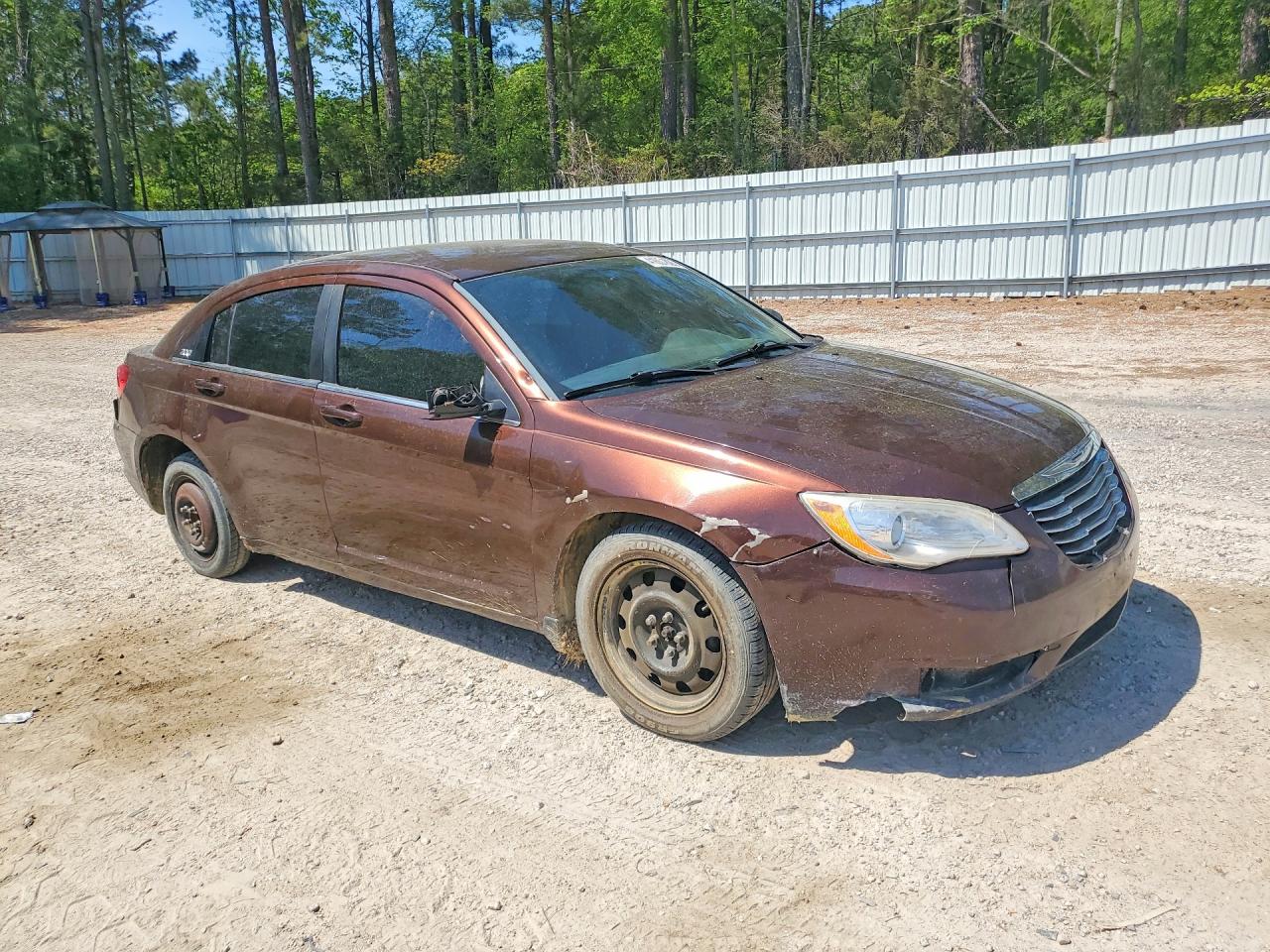 2012 Chrysler 200 VIN 1C3CCBABXCN292266 photo 4