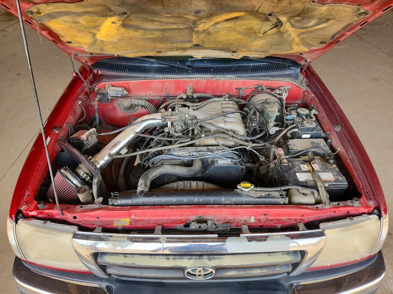 2000 Toyota Tacoma VIN 4TAWN72NXYZ622542 photo 11