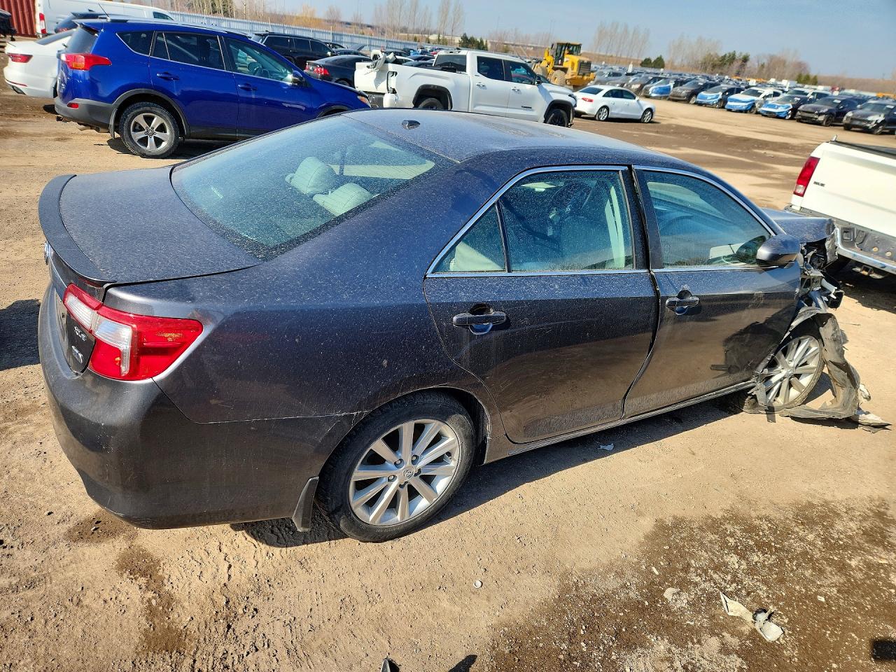 2014 Toyota Camry sola VIN 4T1BD1FK3EU118700 photo 3