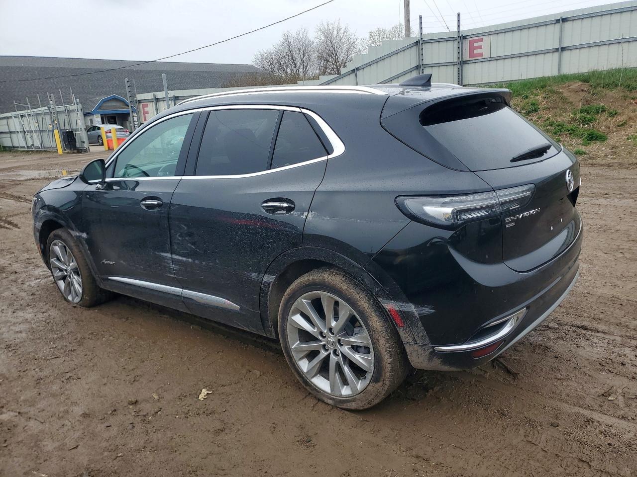 2023 Buick Envision VIN LRBFZSR44PD156416 photo 2