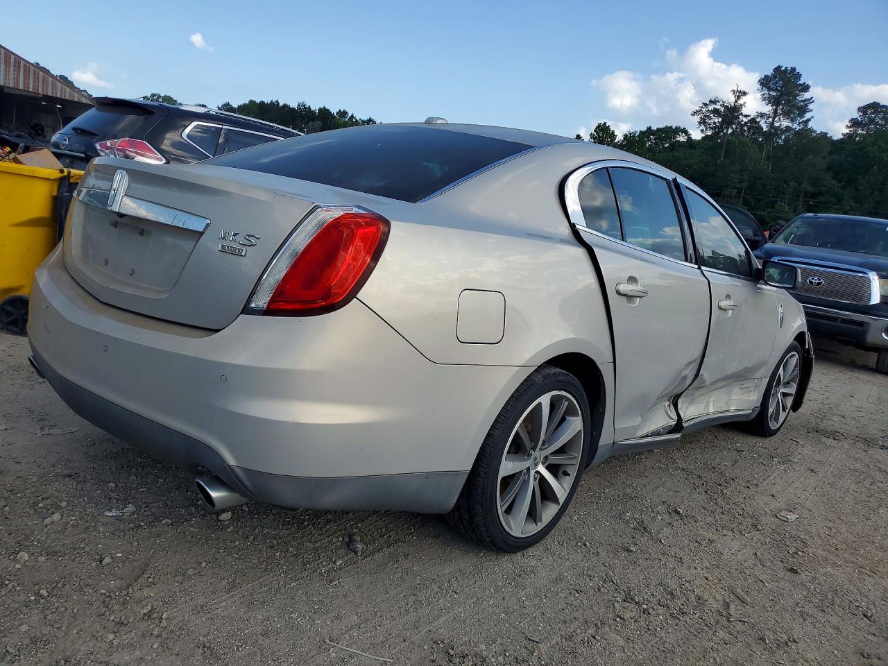 2009 LINCOLN Mks VIN 1LNHM94R29G623172 photo 3