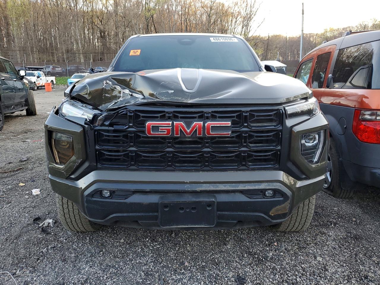 2024 GMC Canyon VIN 1GTP6BEKXR1152068 photo 5
