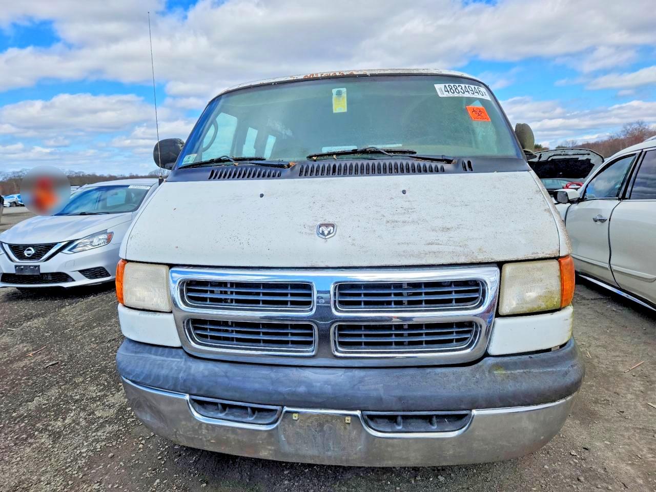 2002 Dodge B series VIN 2B7JB21Y92K121772 photo 5