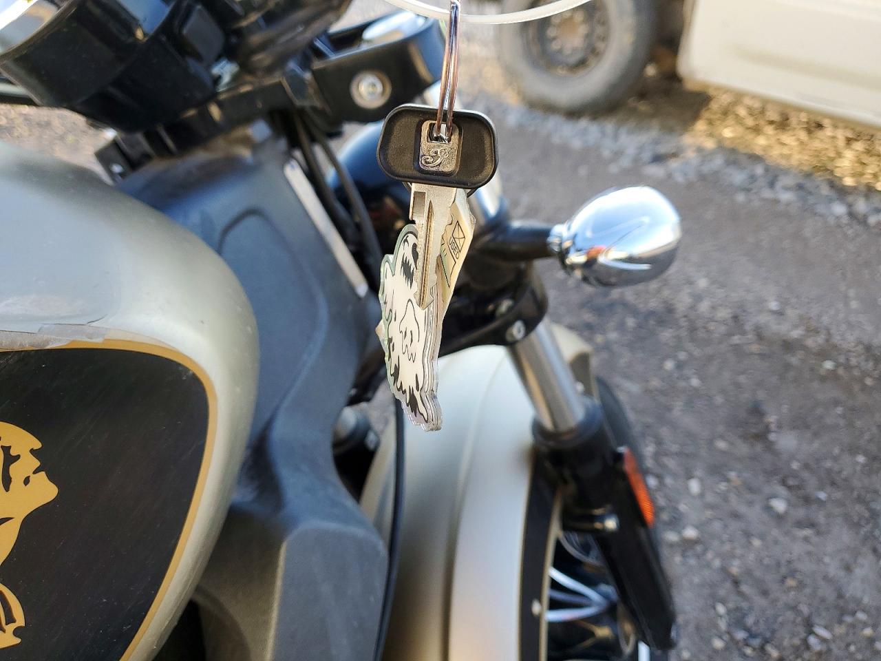 2019 INDIAN Motorcycle VIN 56KMSA004K3143711 photo 8
