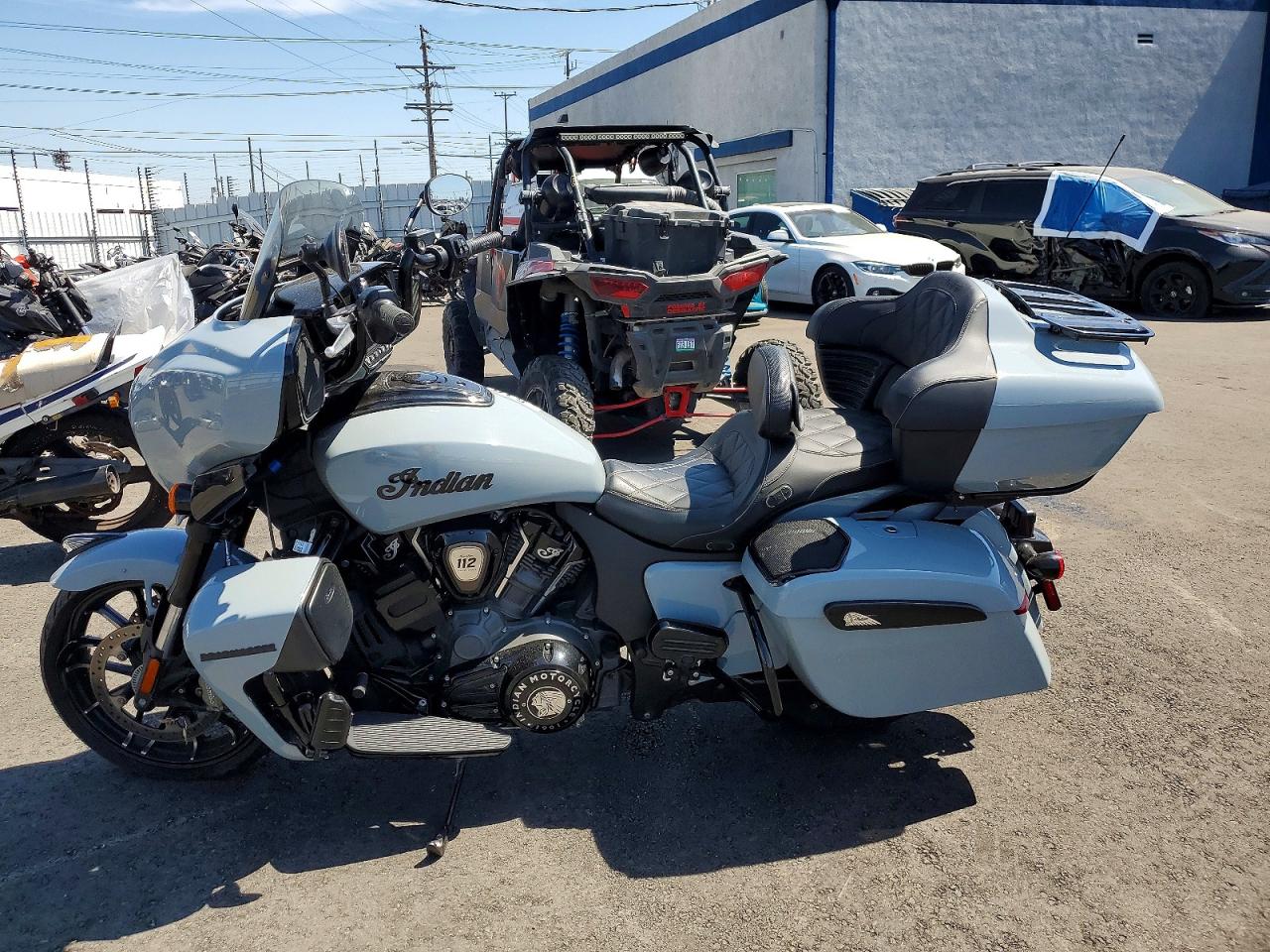 2025 INDIAN Motorcycle VIN 56KLGDSS4S3435100 photo 3