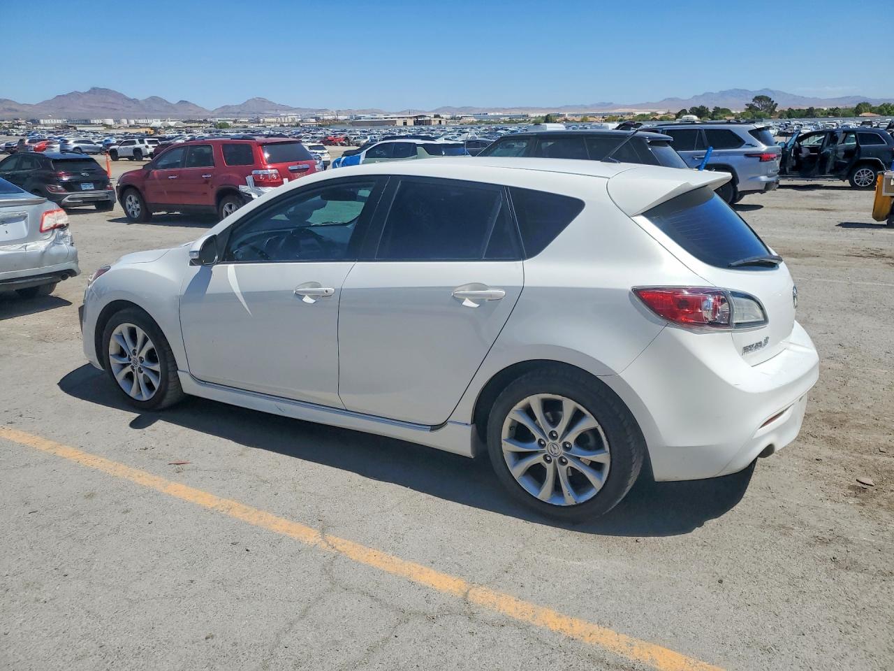 2010 Mazda Mazda3 VIN JM1BL1H51A1226016 photo 2