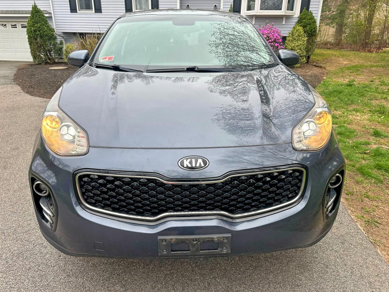 2019 Kia Sportage VIN KNDPMCACXK7584463 photo 11