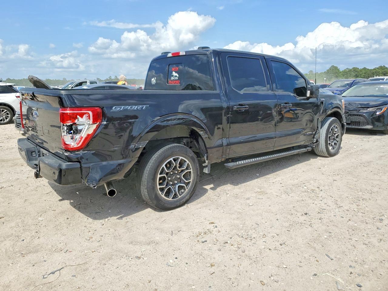 2023 Ford F150 VIN 1FTEW1CPXPKG18704 photo 3