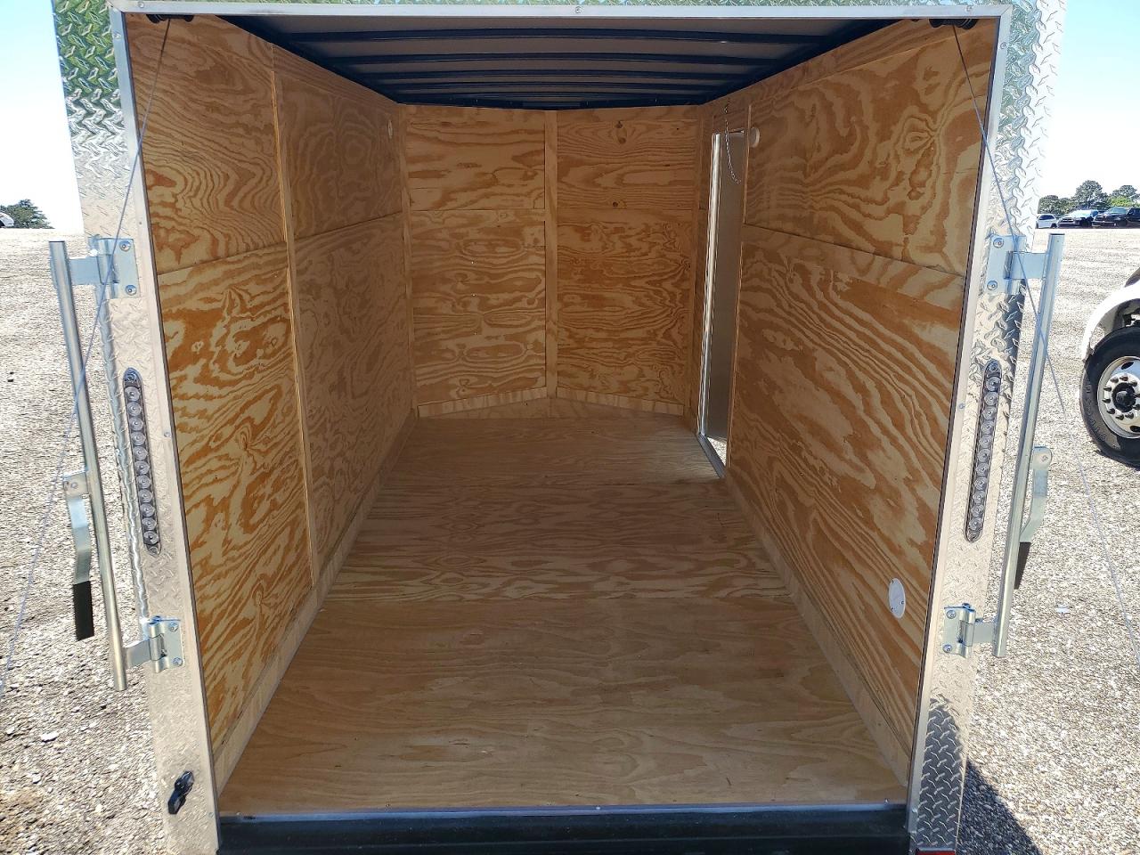 2026 QUALITY Trailer VIN 50ZBE1221TN073619 photo 6