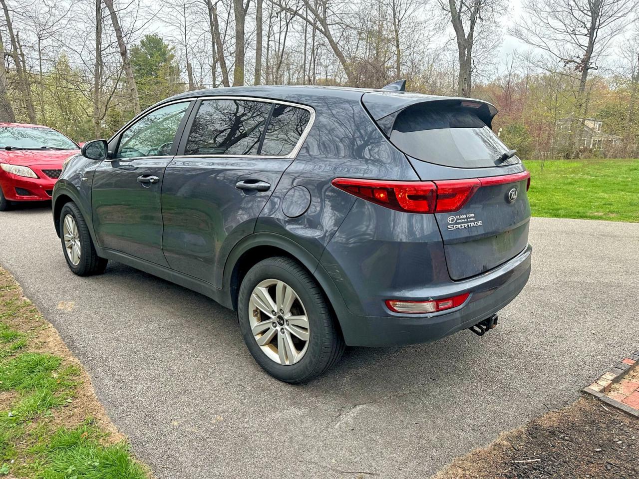 2019 Kia Sportage VIN KNDPMCACXK7584463 photo 3