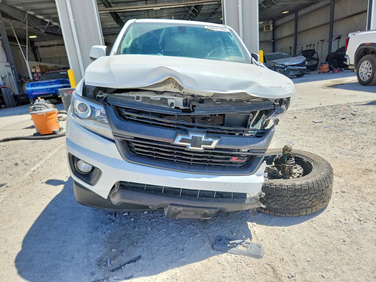 2017 Chevrolet Colorado VIN 1GCGTDEN4H1282683 photo 5