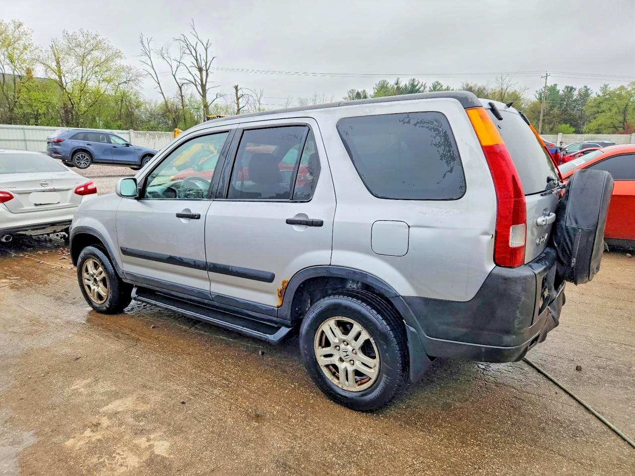 2004 Honda Crv VIN SHSRD78874U254559 photo 2