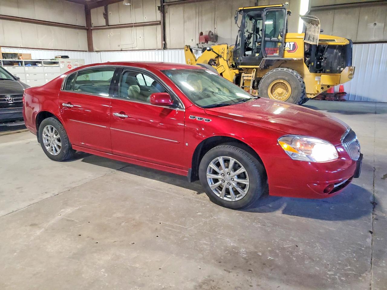 2010 Buick Lucerne VIN 1G4HC5EMXAU109400 photo 4