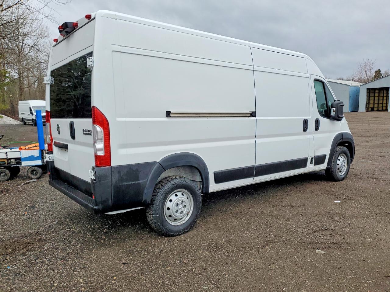2023 Ram Promaster VIN 3C6LRVDG0PE532851 photo 3