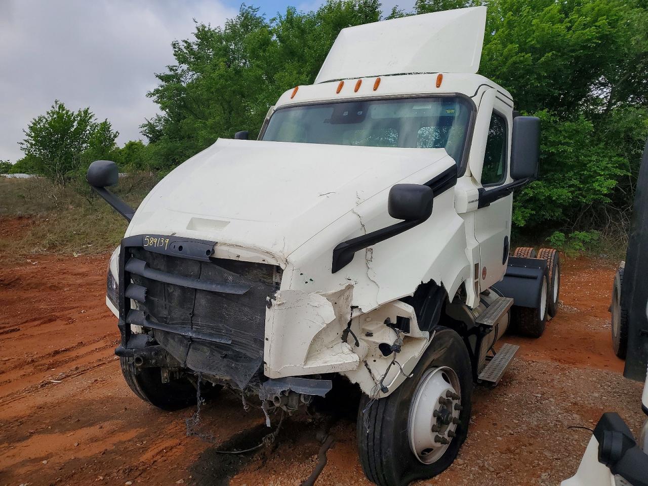 2023 FREIGHTLINER All other VIN 3AKJHLDV1PSNS4476 photo 2