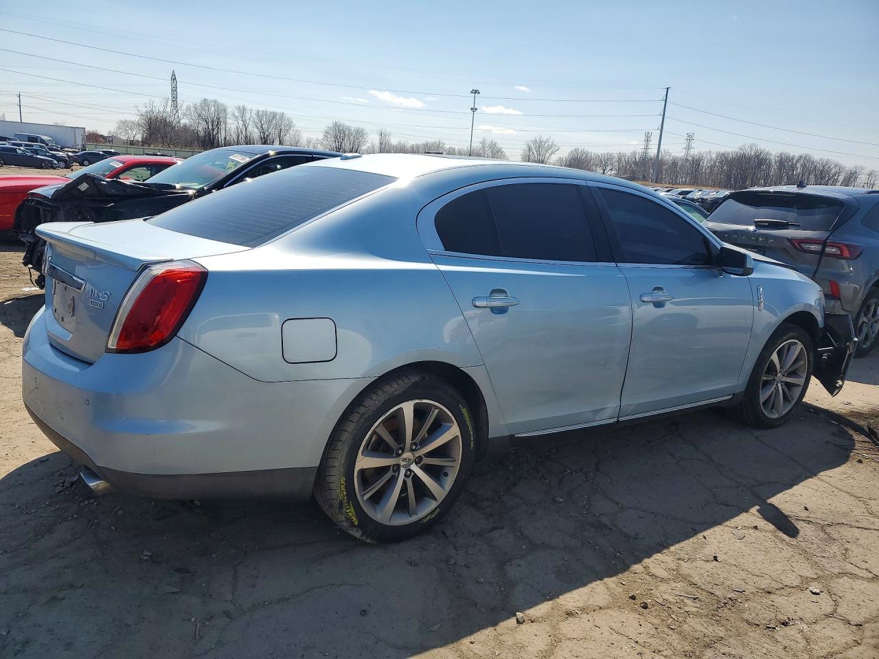 2009 Lincoln Mks VIN 1LNHM94R89G615321 photo 3