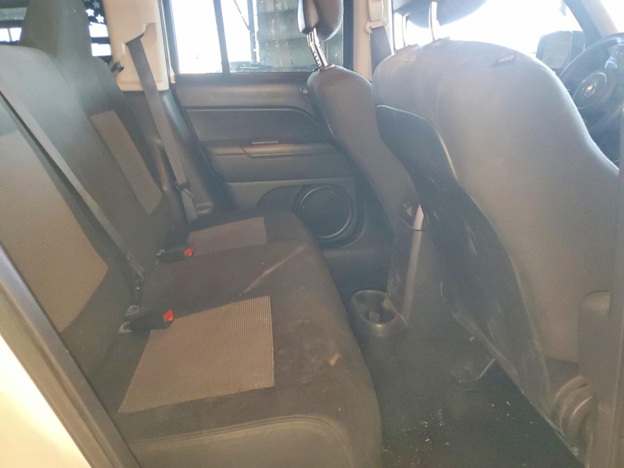 2014 Jeep Patriot VIN 1C4NJPBA5ED640738 photo 10
