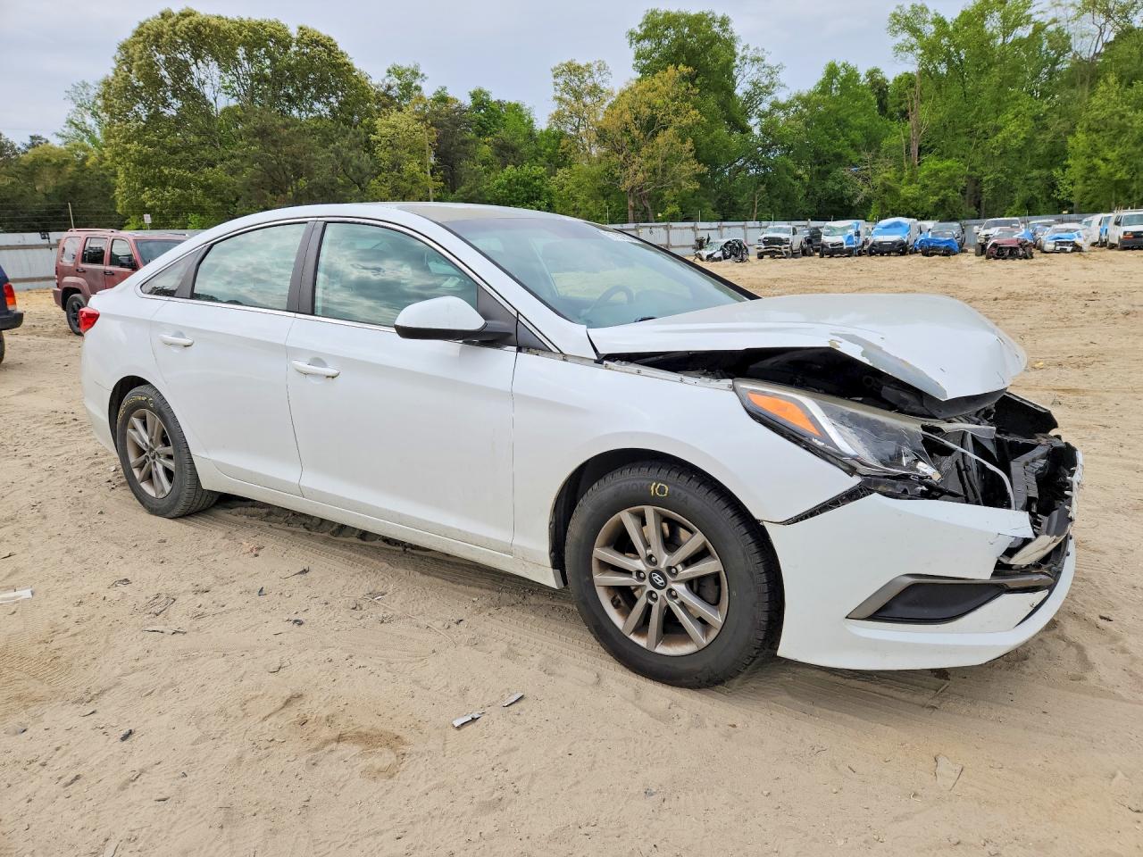 2016 Hyundai Sonata VIN 5NPE24AF0GH296323 photo 4