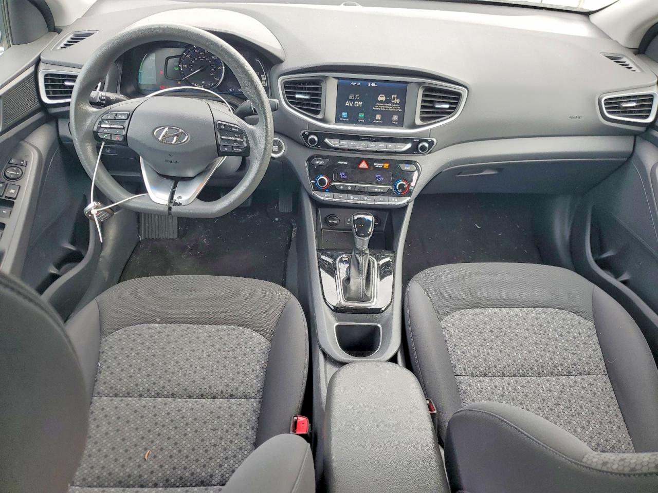 2018 Hyundai Ioniq VIN KMHC65LC0JU076337 photo 8