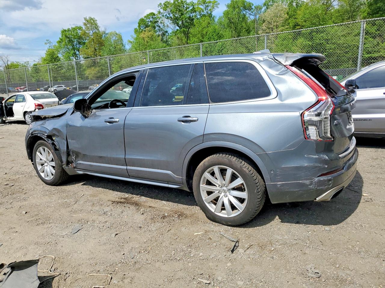 2018 VOLVO Xc90 VIN YV4A22PK0J1328187 photo 2