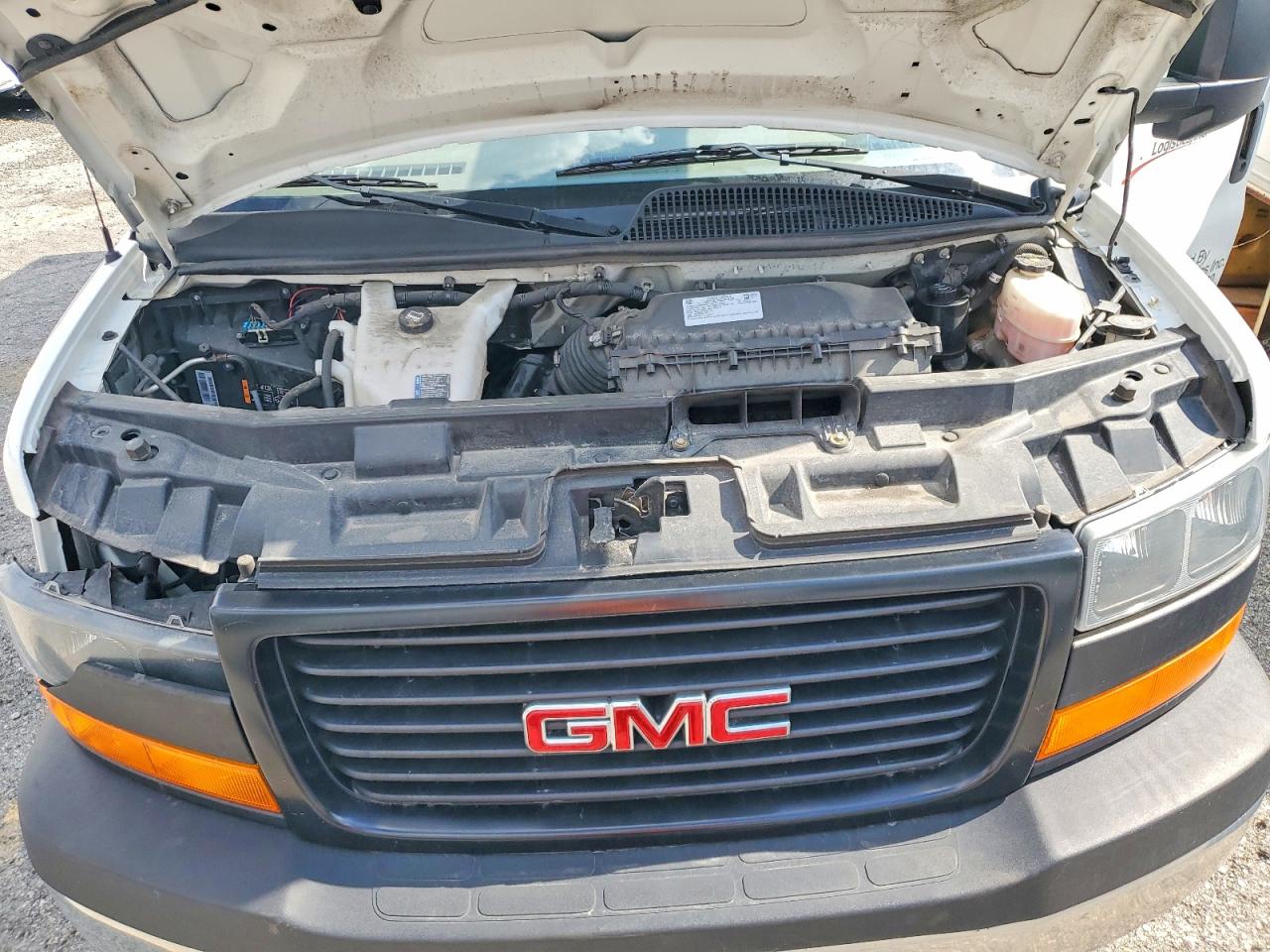 2022 GMC All models VIN 1GD07SF7XN1147502 photo 12