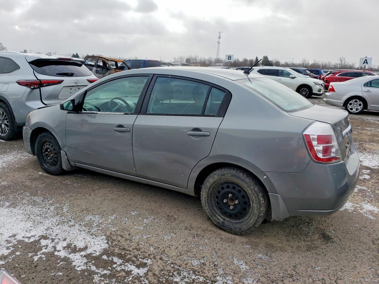 2010 Niss Sentra VIN 3N1AB6AP4AL688749 photo 2
