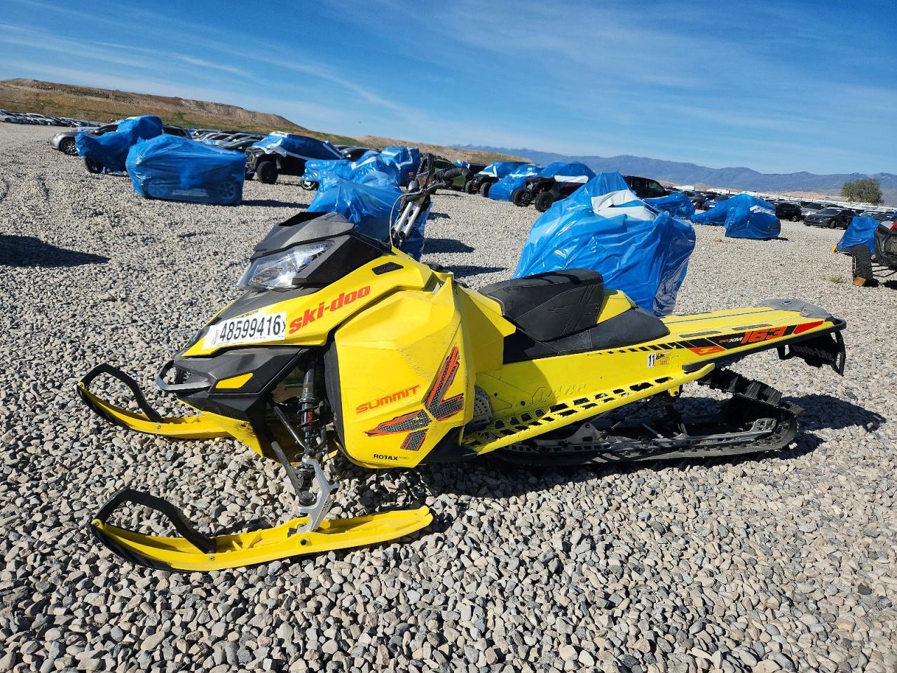 2015 SKI 800cc VIN 2BPSTDFA3FV000572 photo 2