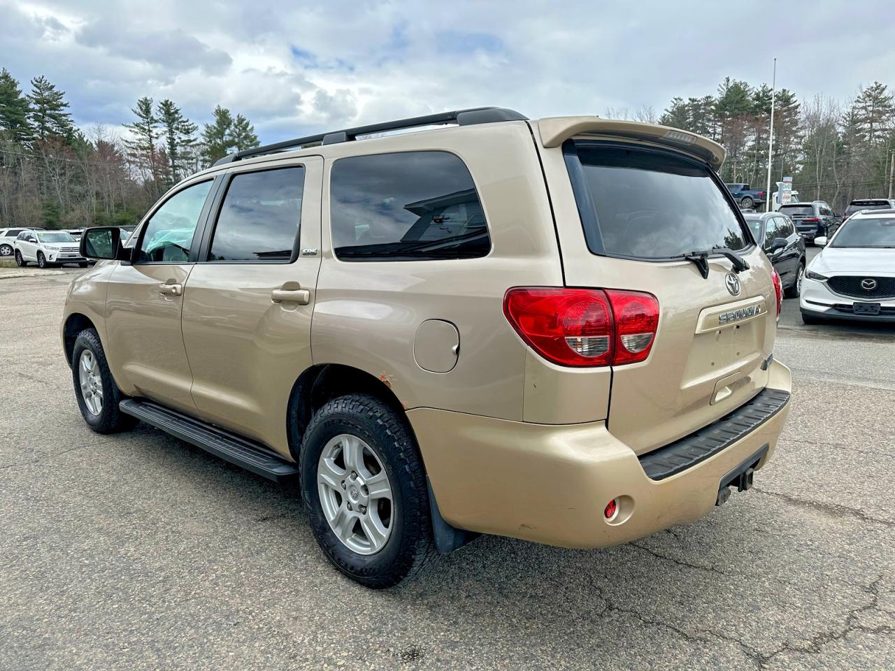 2014 TOYOTA Sequoia VIN 5TDBY5G19ES093215 photo 3