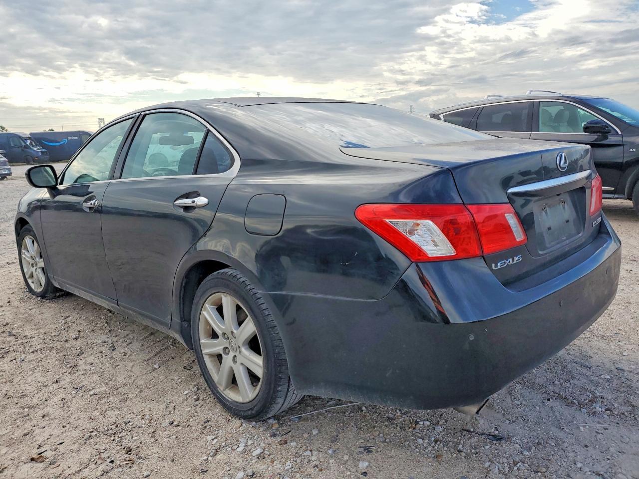 2007 Lexus ES350 VIN JTHBJ46G072113414 photo 2