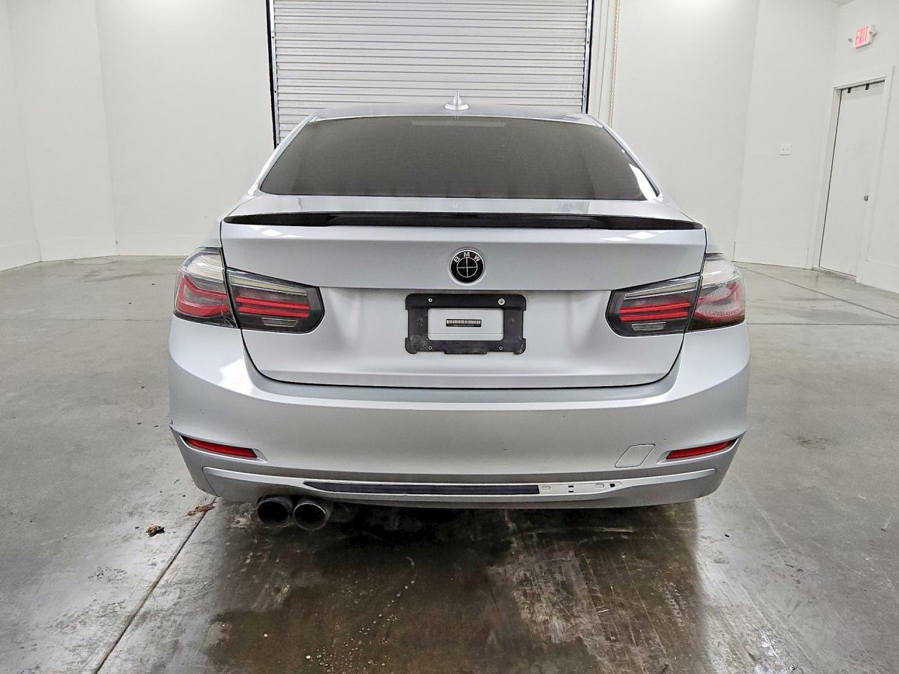 2012 BMW 3 series VIN WBA3A5G54CNP15473 photo 6