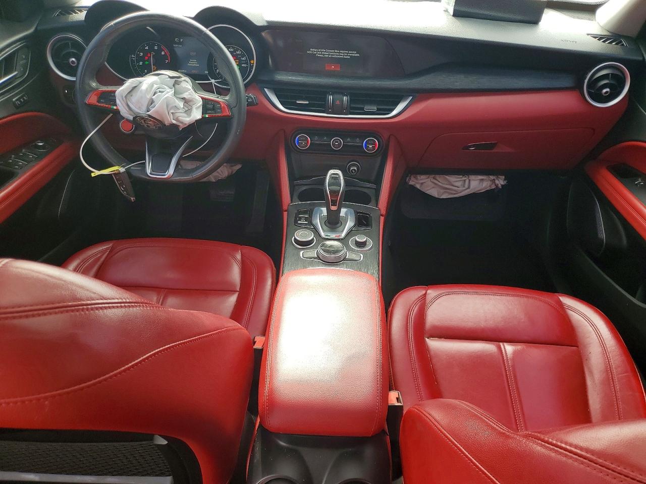 2020 Alfa Stelvio VIN ZASPAJANXL7C76295 photo 8