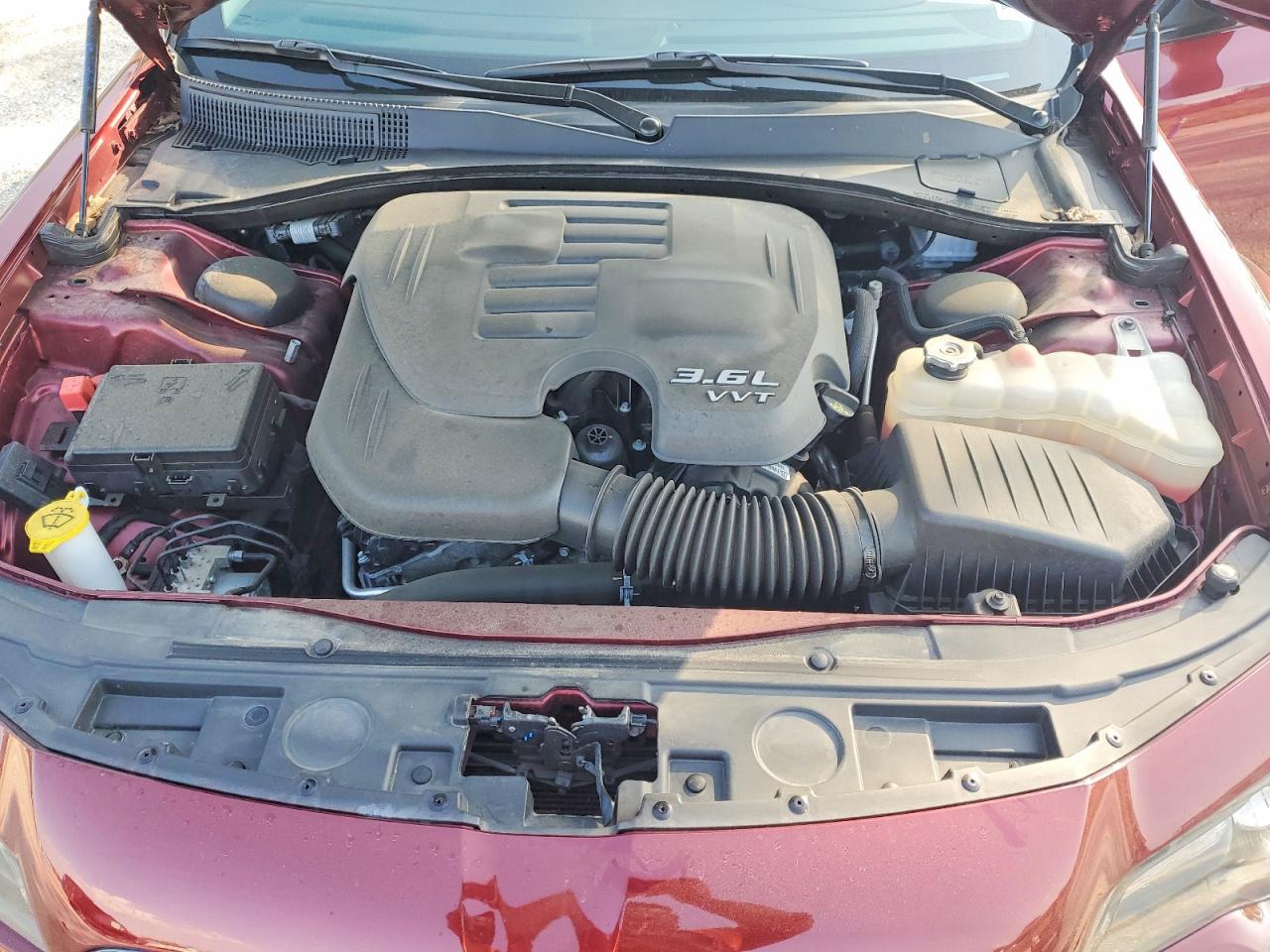 2022 Chrysler 300 VIN 2C3CCADG8NH249266 photo 11