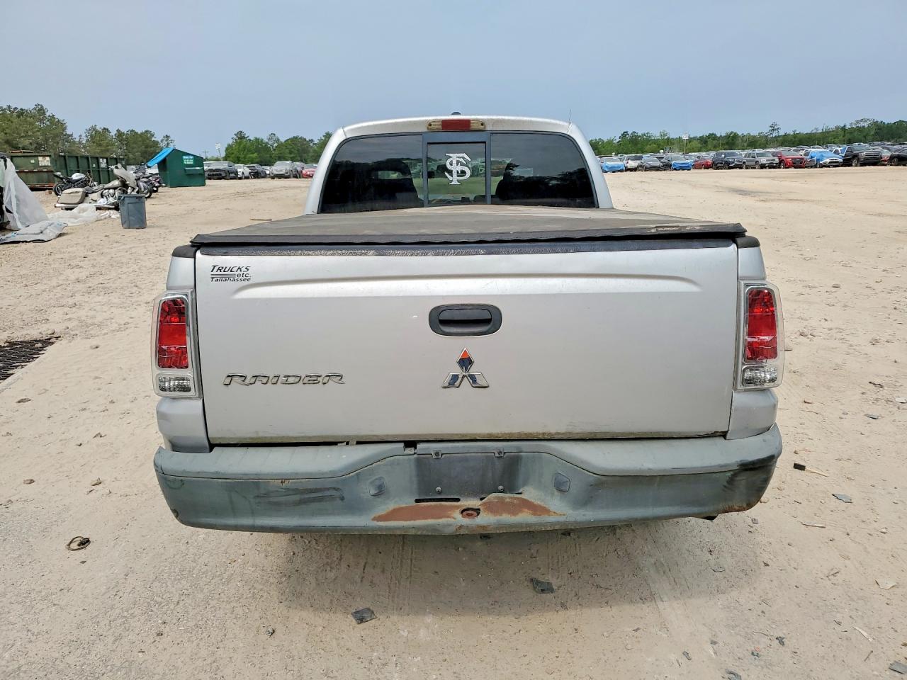 2007 Mitsubishi Raider VIN 1Z7HC28K27S109574 photo 6