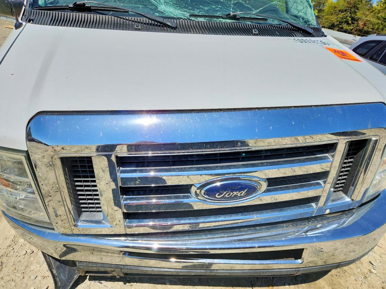 2011 Ford Econoline VIN 1FTNE2EW3BDB00881 photo 12