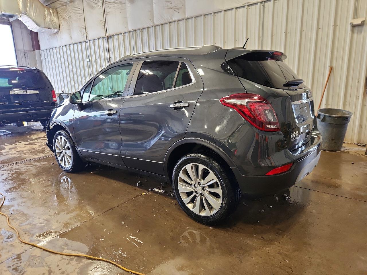 2018 Buick Encore VIN KL4CJASB7JB693065 photo 2