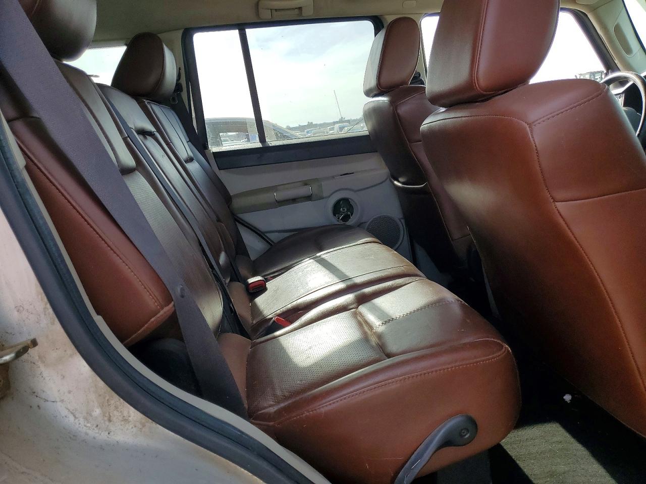 2006 Jeep Commander VIN 1J8HG58256C364173 photo 11