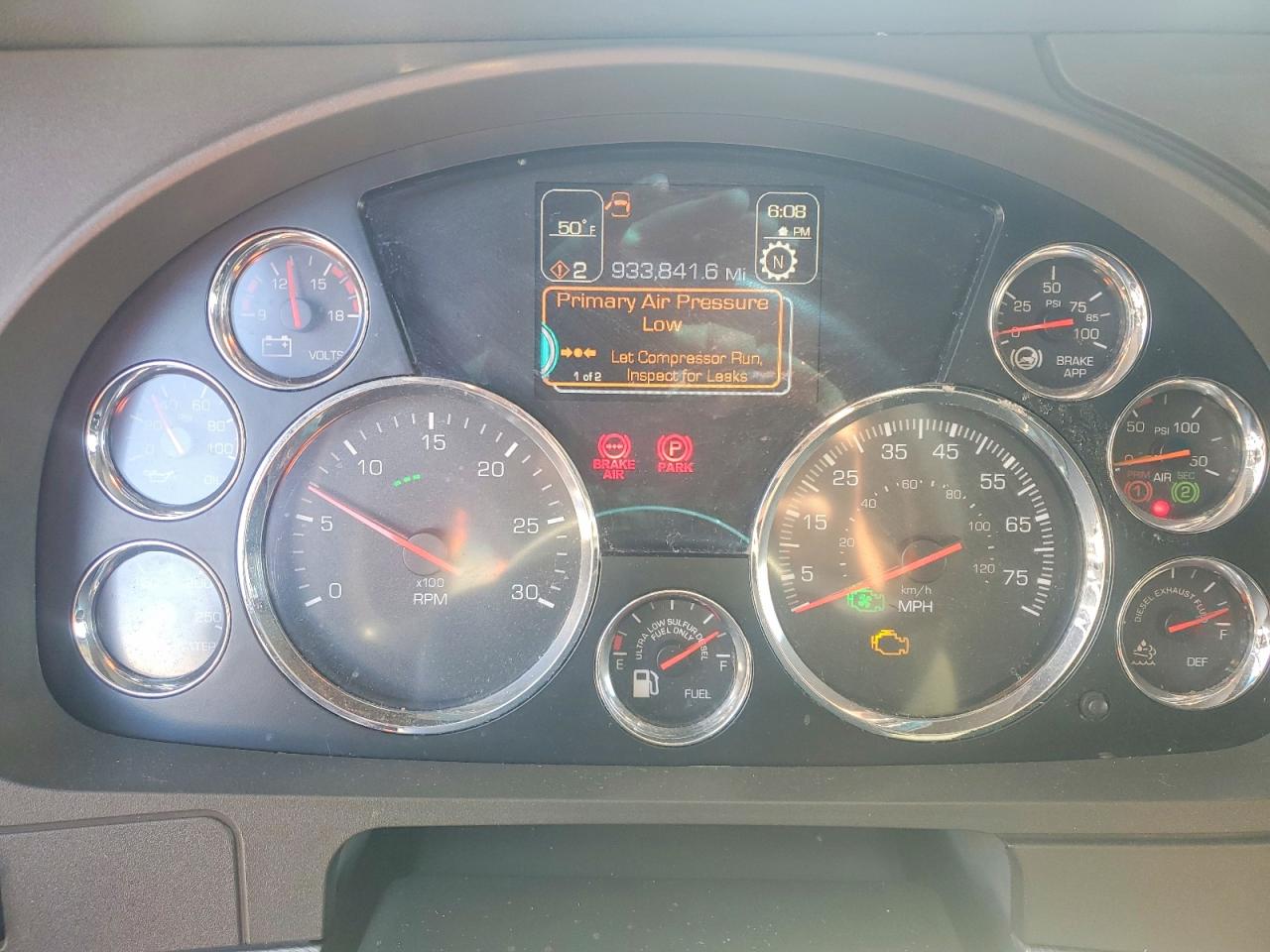 2018 KENWORTH All other VIN 1XKYDP9X9JJ197010 photo 8