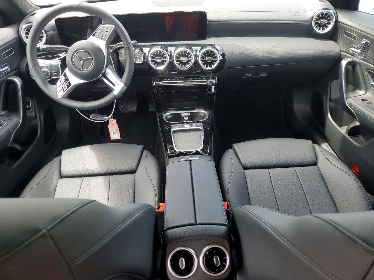2026 Mercedes-Benz Cla-class VIN W1K5J4HB6TN592677 photo 8