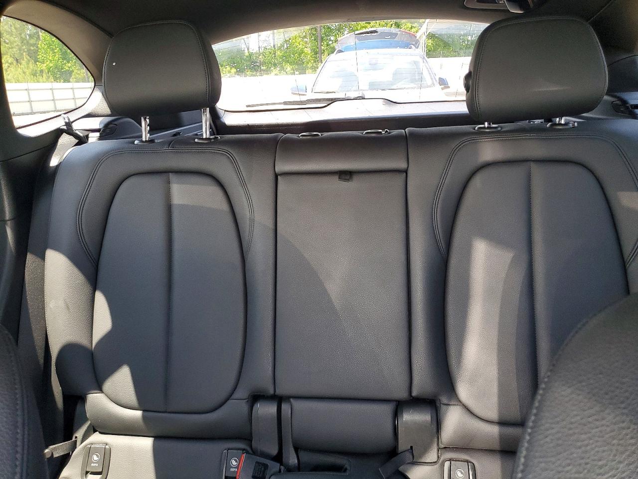 2016 BMW X1 VIN WBXHT3C35G5E56192 photo 10