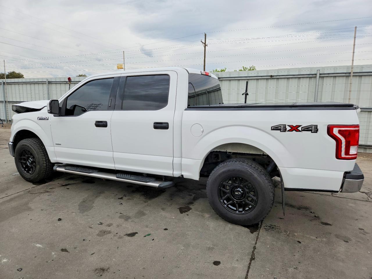 2016 Ford F150 VIN 1FTEW1EP5GFB46451 photo 2