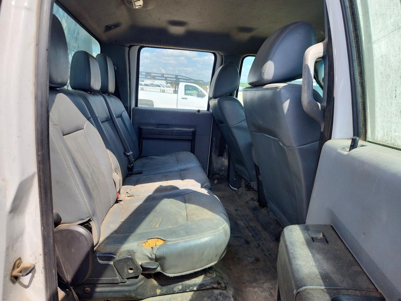 2015 Ford F350 VIN 1FD8W3HT5FEB54132 photo 10