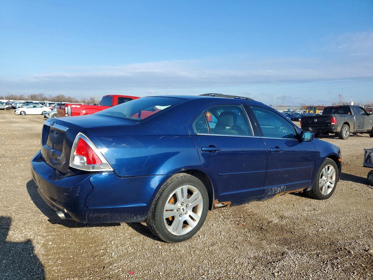 2007 Ford Fusion VIN 3FAHP08137R111556 photo 3