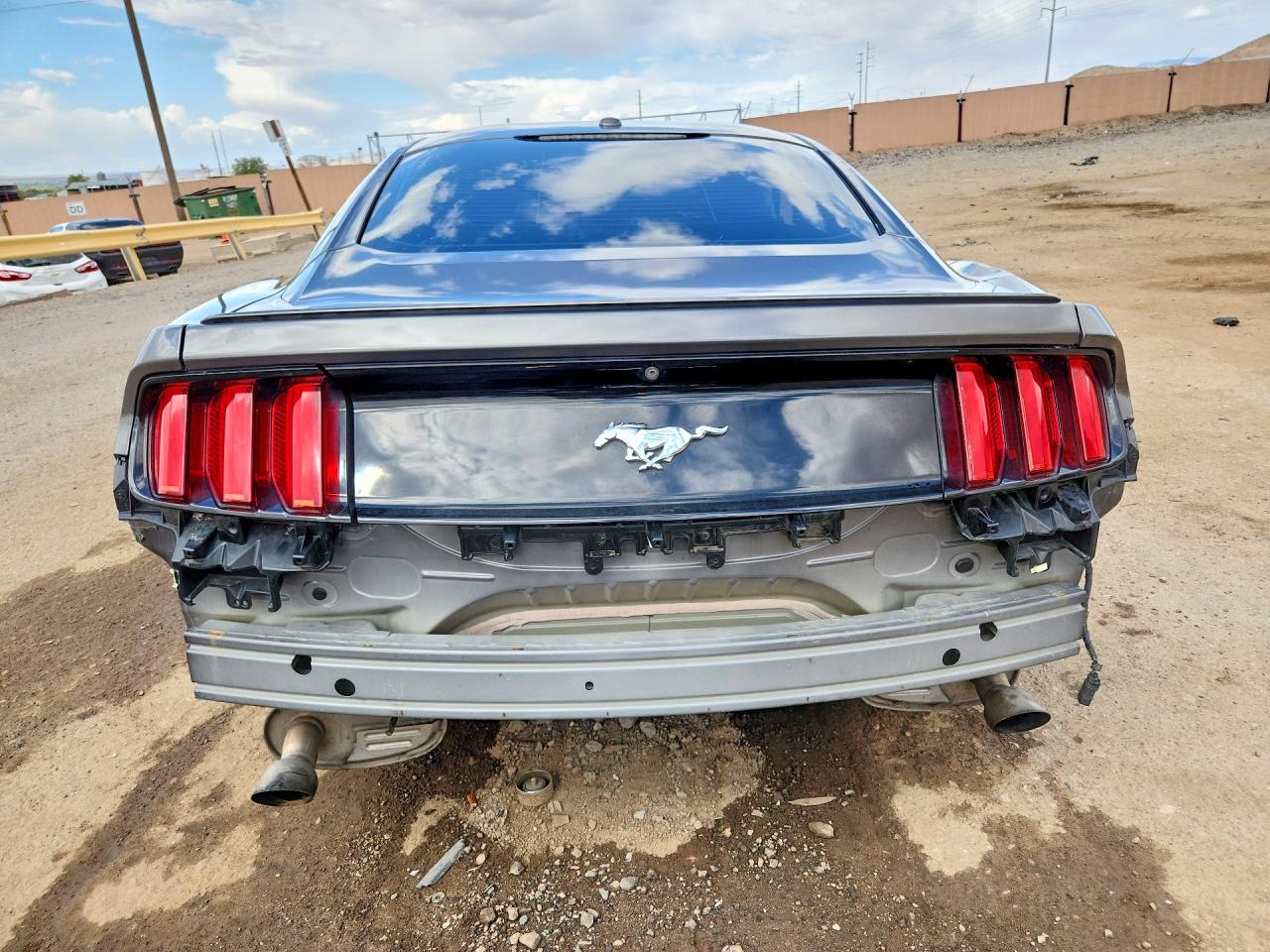 2017 Ford Mustang VIN 1FA6P8TH1H5295653 photo 6