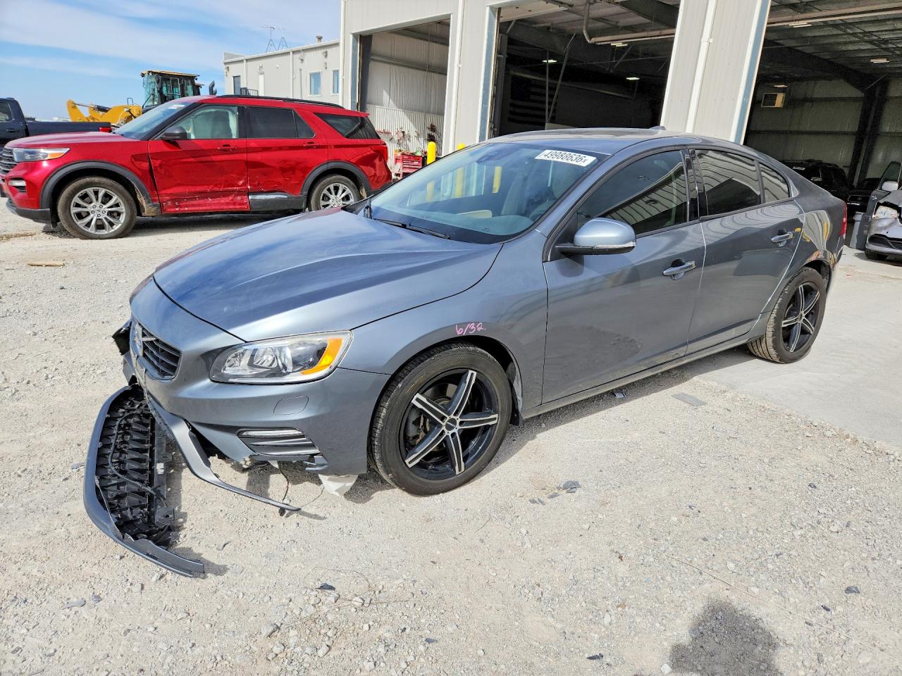 2017 Volvo S60 VIN YV126MFL8H2432247 photo 1