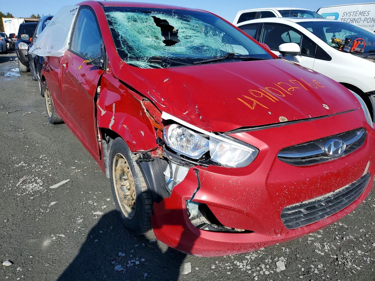 2015 Hyundai Accent VIN KMHCT5AE4FU214093 photo 12